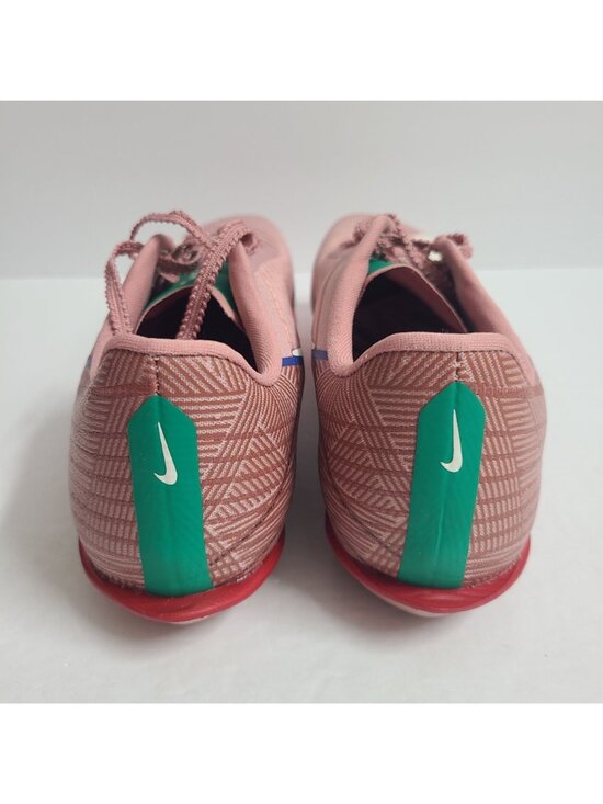 Athletic_Shoes